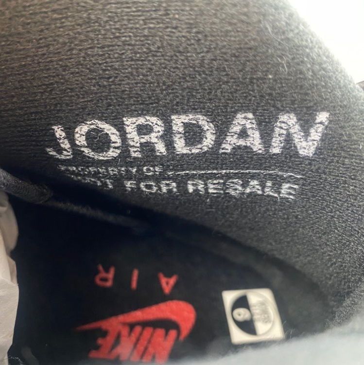 JustFreshKicks's tweet photo. CLOSER LOOK: Air Jordan 6 Retro "Reverse Infrared" (2026) 🥵 https://t.co/JIQatT6PoI