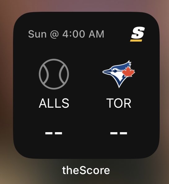 user361136's tweet image. i can’t wait for the 4am game!