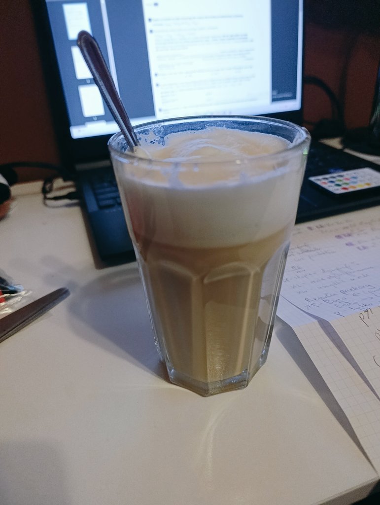 StarvedGh0ul's tweet photo. 𐙚Day 4:
Steps - 1k...(Stayed home)
Water - didn't count
Liquid fasted!!! I'm so proud of myself. Had to throw out some food tho(I hate doing that). I drank a nice sweet coffee as a reward(liquid is liquid right🤓)⋆˚꩜｡ https://t.co/cnKZeyqOjV