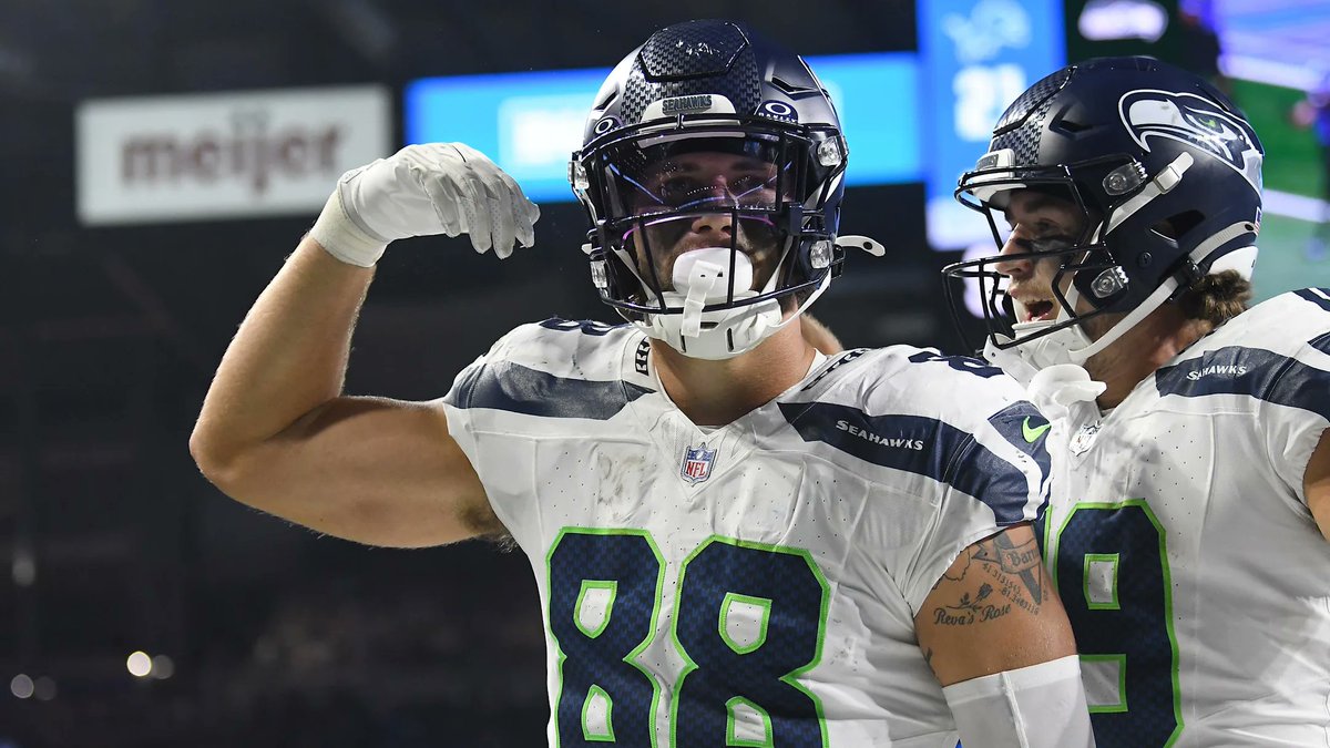 Seahawks second year TE AJ Barner <a href="/_ajbarner_/">AJ 🧟‍♂️</a> is tied for most TD receptions (4) among his position group in the league this year (Dallas Goedert) 👀

One of the best breakout stories of the season so far 🔥