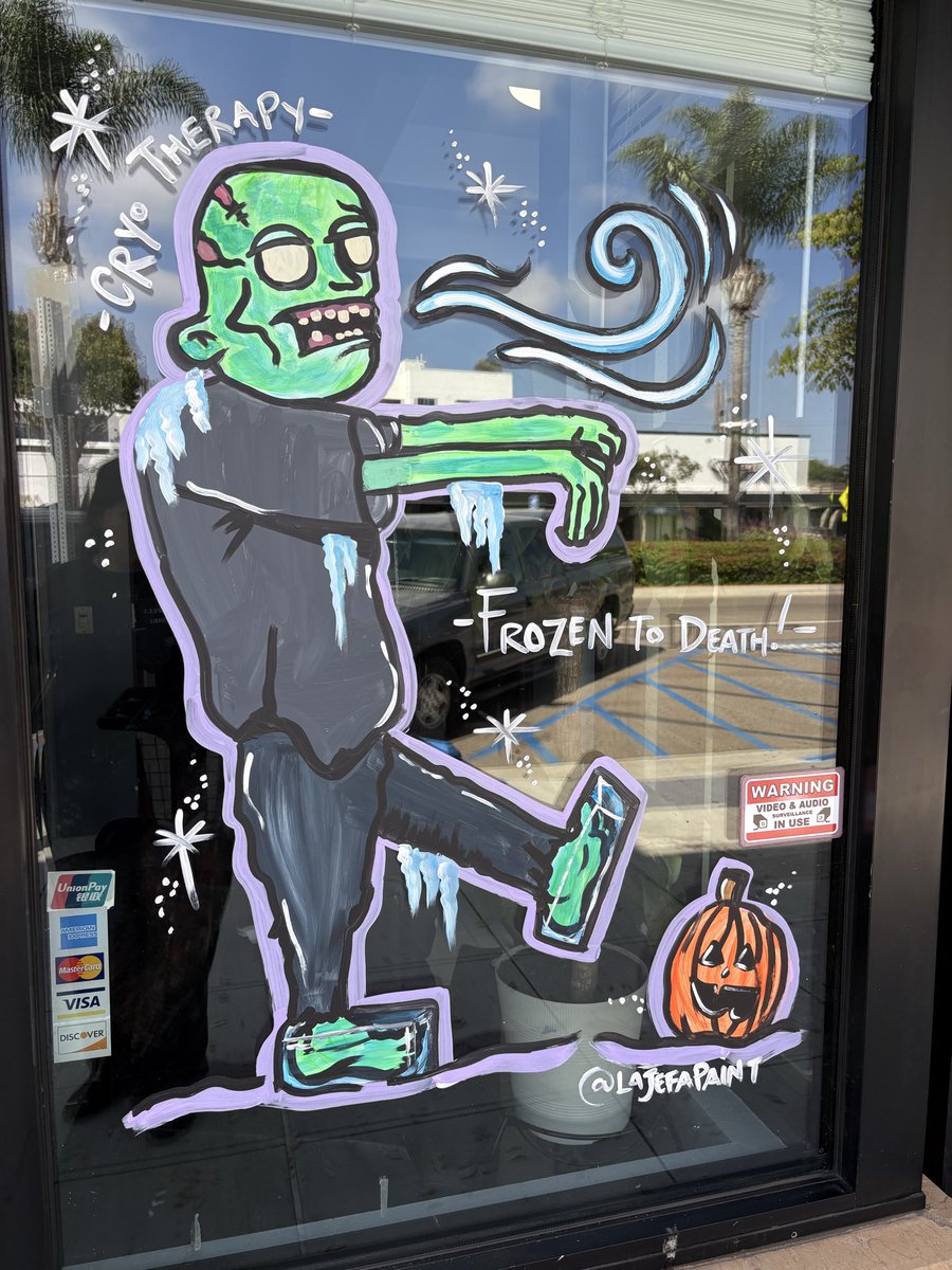 _Sweet_Lady_K's tweet photo. Some Third Ave windows✨🌊🩷🎃 https://t.co/yubZ3xEGCM