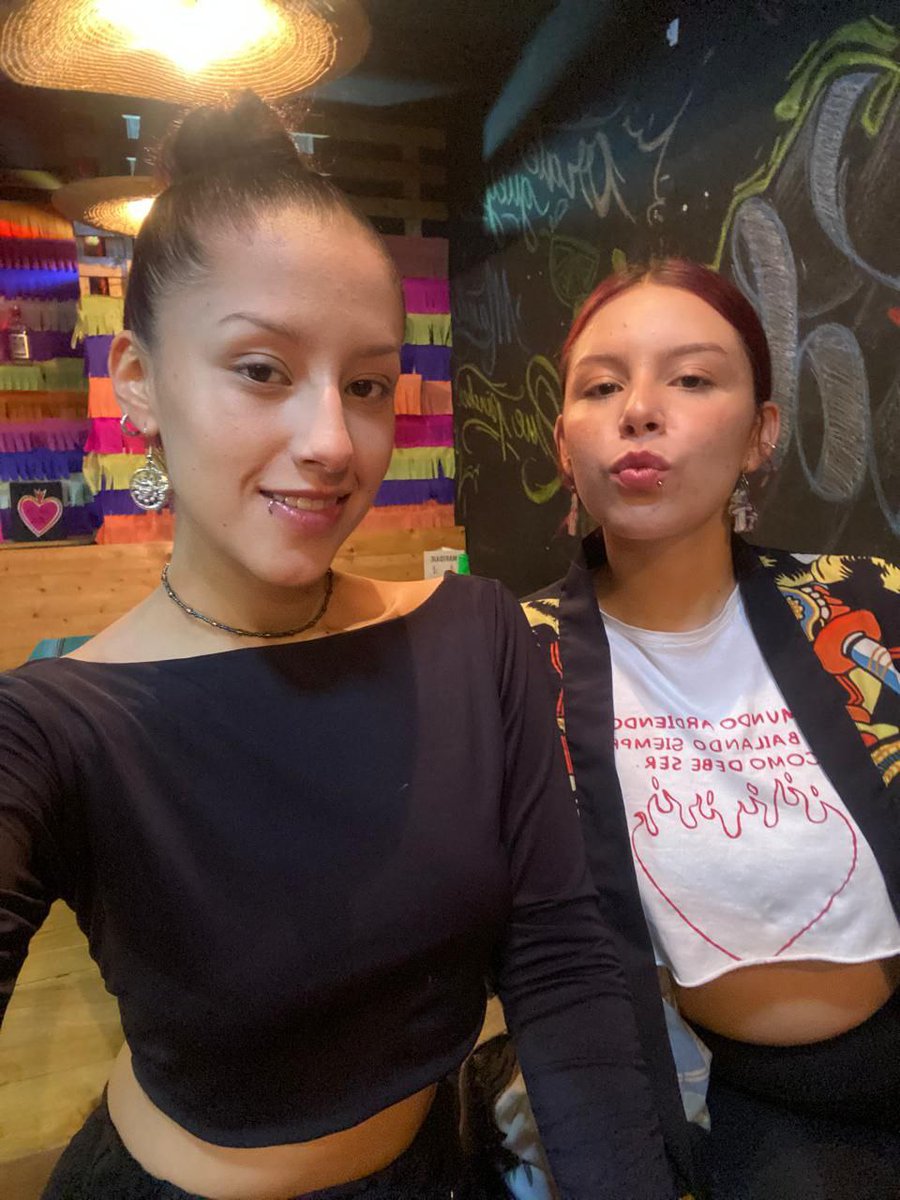 Les 2 Jumelles 👩🏻🦰 tweet media