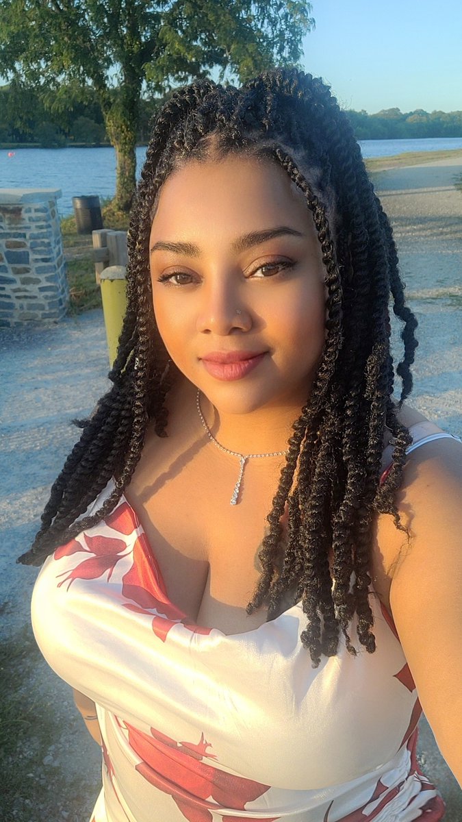 Still here just been keeping Myself to Myself :)