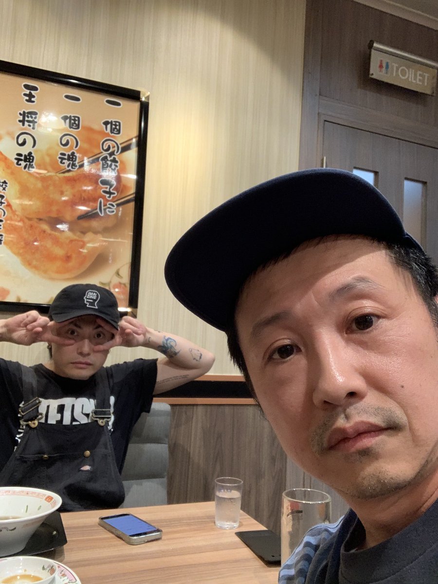 本日は九州ツアー最終日。
ドラム佐藤謙介と合流して1年ぶりの福岡Utero。

■2025/10/10(金) 
福岡Utero

【開場】18:30
【開演】19:00
【出演】垂水秀人+佐藤謙介(21:40-22:10) / 魚住英里奈 / 江藤佑樹 / susumu ishii / 八丸於冬
【料金】前売￥2000/当日￥2500(+1drink order)