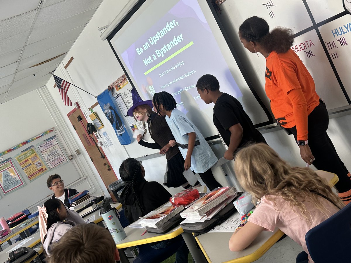 WSESSmithfield's tweet image. Bullying presentation with Ms. Peoples #WestsideBestside