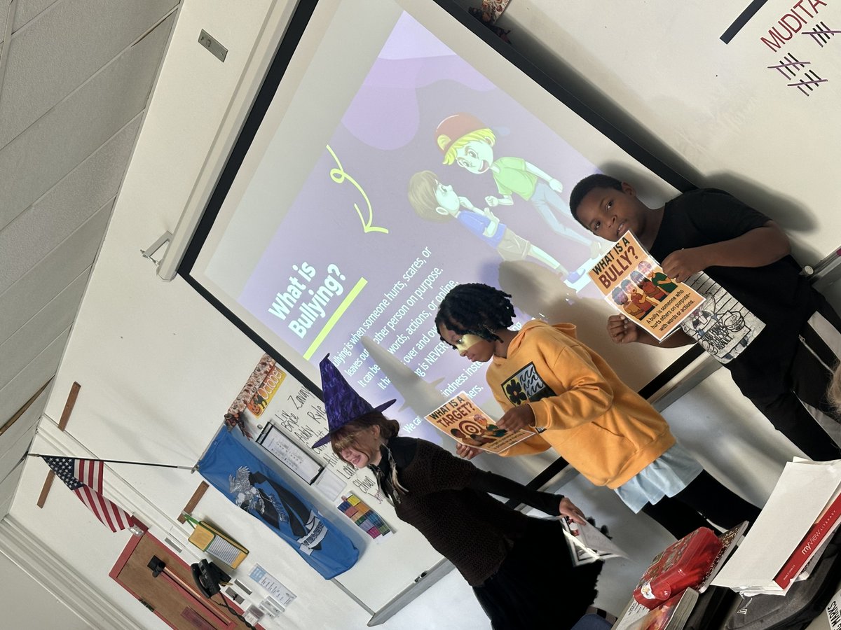 WSESSmithfield's tweet image. Bullying presentation with Ms. Peoples #WestsideBestside