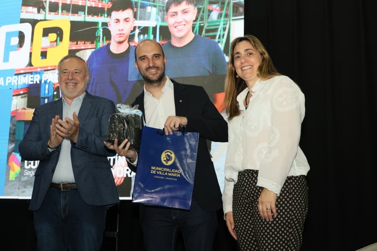 JoseIScotto's tweet photo. Llevamos el #PPP al departamento General San Martín
En #VillaMaría presentamos una nueva edición del #ProgramaPrimerPaso junto al intendente @acastelloedu y la legisladora @vnavarroalegre. Esta iniciativa reafirma que en #Córdoba gobernar es generar oportunidades reales y trabajo para nuestros jóvenes.
