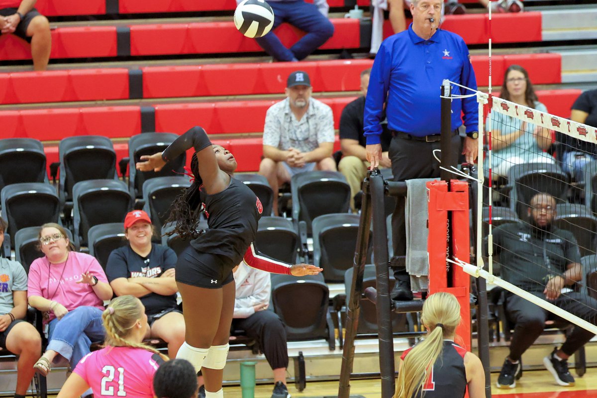 .<a href="/Thompson_Vball/">Thompson Volleyball</a> ended the regular season in dominant fashion with a road sweep at Chelsea and an in-school match win over Arab.

Story: shelbycountyreporter.com/2025/10/09/tho…