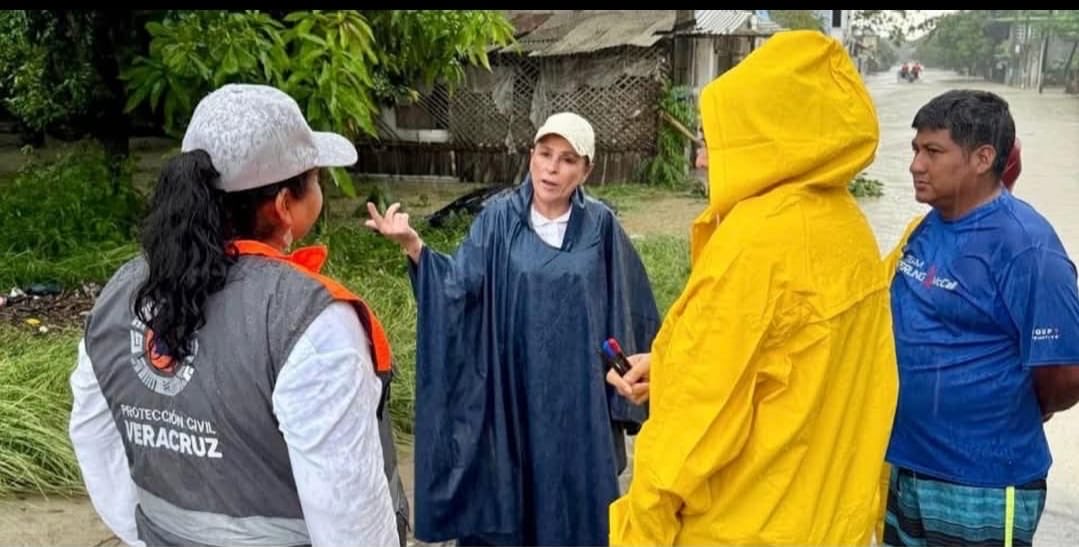 MasNoticiasRTV's tweet image. Estamos coordinados atendiendo a nuestra gente: Gobernadora #supervisa #afectaciones por #lluvias

✍️ Más Información👇 
masnoticias.mx/estamos-coordi…