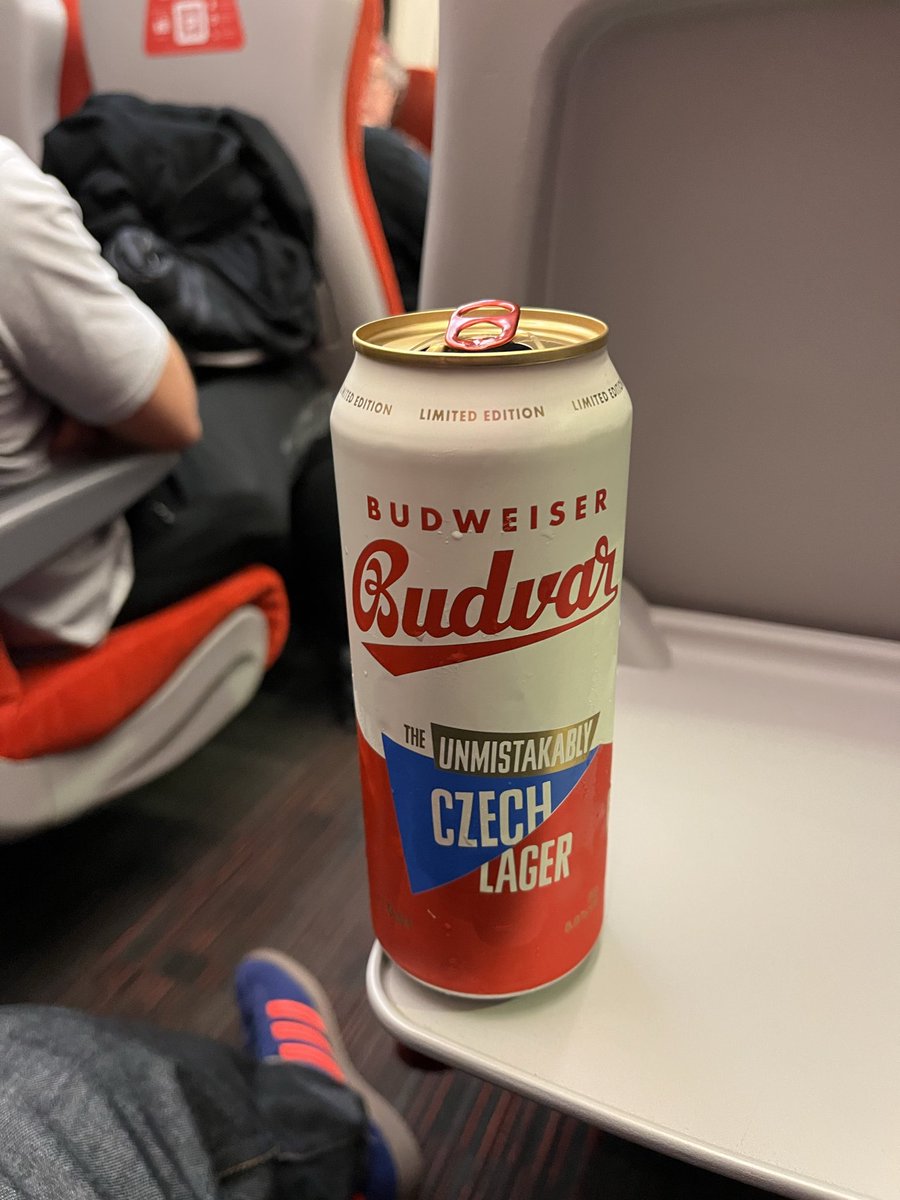geoffclphm's tweet photo. Obligatory #TrainCans https://t.co/owSYxj46sW