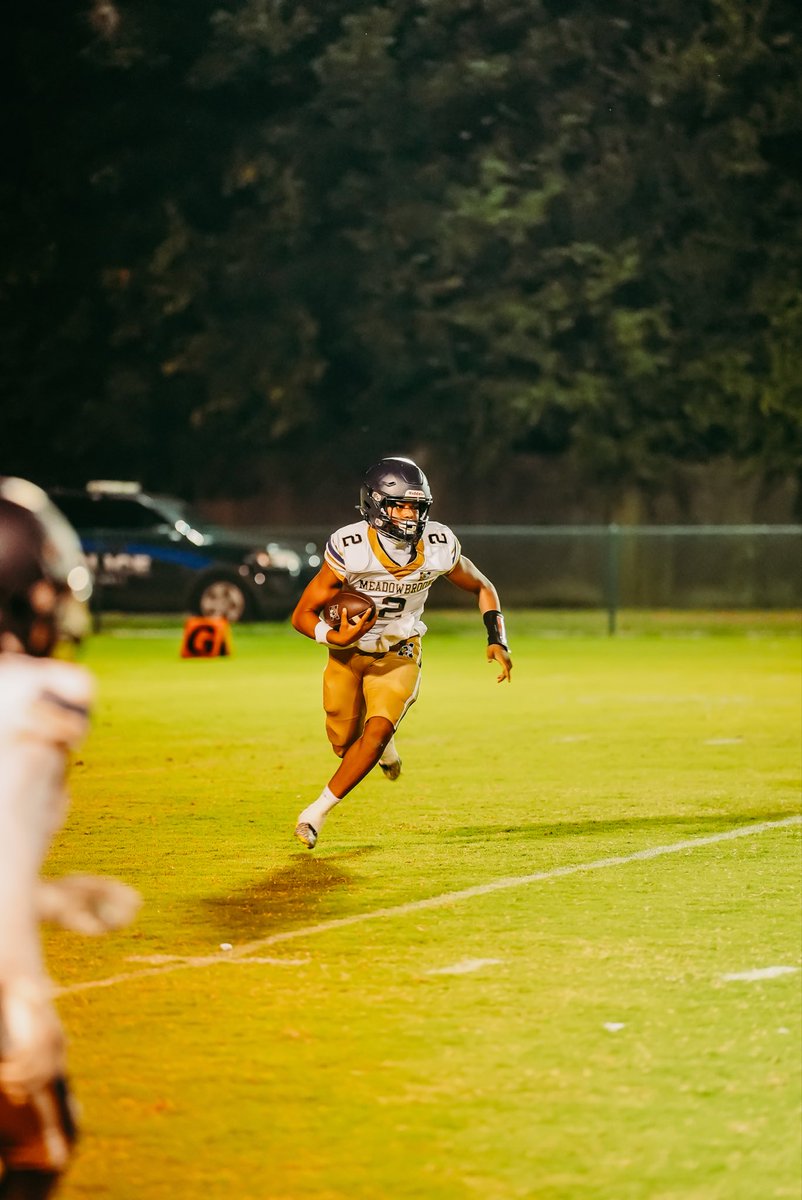 Mid Season flim✅

hudl.com/v/2Sw9hP