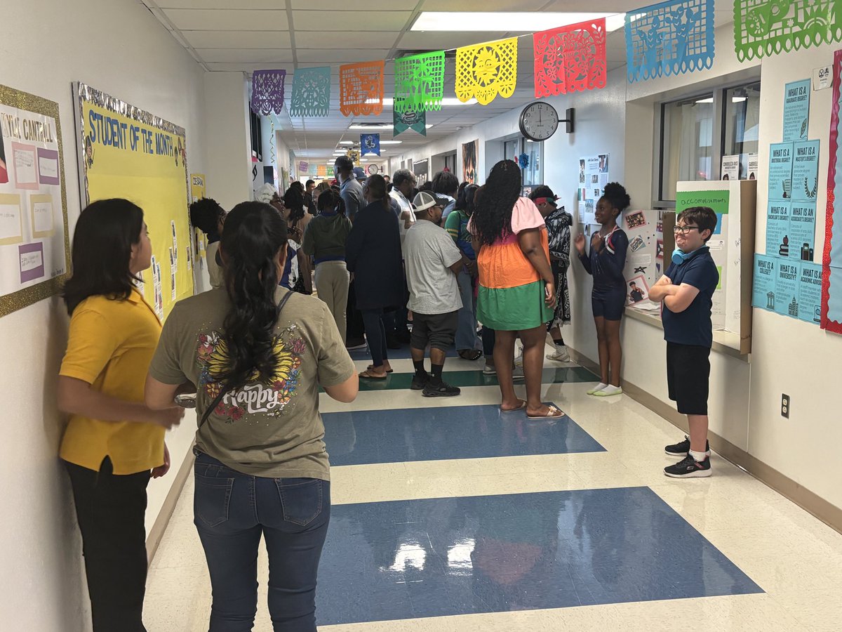 Ebonie Lewis tweet media