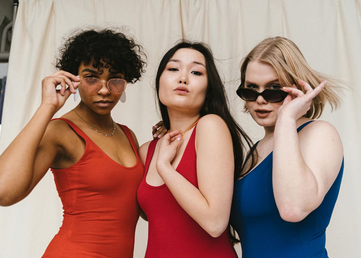 Compliment someone today and mean it! 😊 
thedailyinspoblog.wordpress.com/2025/10/07/est…
#beccaanderson #habittracker #compliments #sharethelove #uplift #Inspire #FriendshipGoals #affirmations