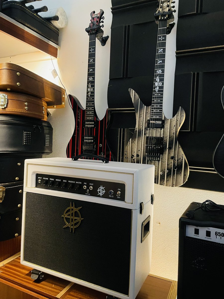 Bohn Daddy tweet media