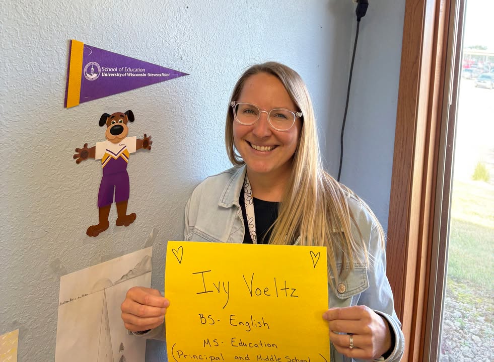 We're continuing to celebrate National #BeATeacherDay with students and alumni in our master's degree program ... some are even 2x Pointer alumni–they must REALLY love teaching and #UWSP!