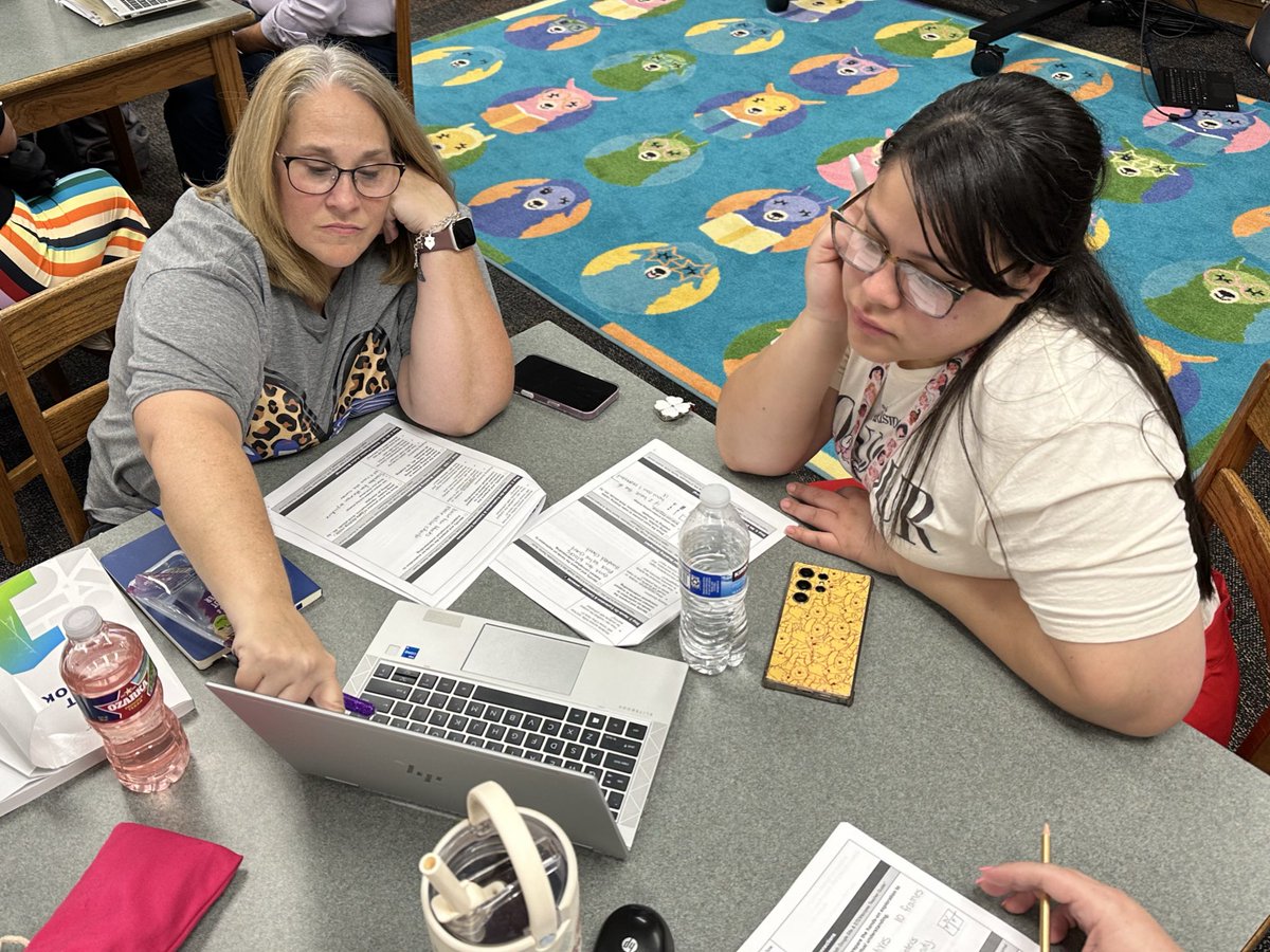Alaina_Boaz's tweet image. K–2 math minds in action! 🙌 Today’s After the Bell = teachers internalizing an upcoming @STEMscopes lesson through concrete models, explicit instruction, and rich math talk — all to deepen conceptual understanding for our youngest mathematicians. 🧮✨ #MidlandISDMath