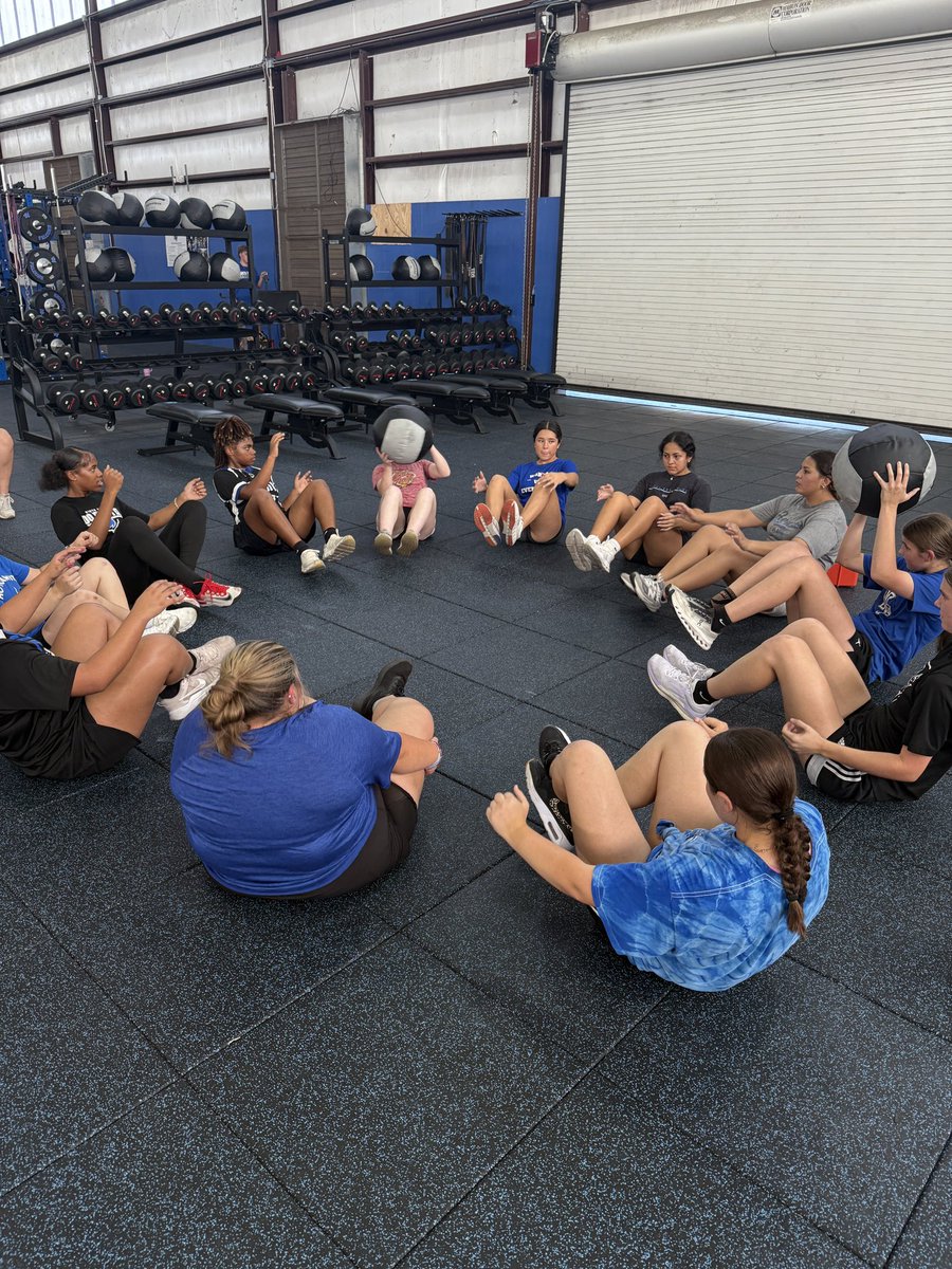 North Forney Lady Falcons Softball (@nfsoftball2) on Twitter photo Last team workout before Fall Break…teamwork makes the dream work 🏋️♀️💪🏼💙
<a href="/ForneyAthletics/">ForneyISDAthletics</a> <a href="/NFHS_TrueNorth/">North Forney HS</a> <a href="/taylor_jeffs/">Taylor Jeffs</a> <a href="/darryan_alyssa5/">darryan</a> <a href="/CoachVTorres44/">Coach V. Torres</a> Last team workout before Fall Break…teamwork makes the dream work 🏋️♀️💪🏼💙
<a href="/ForneyAthletics/">ForneyISDAthletics</a> <a href="/NFHS_TrueNorth/">North Forney HS</a> <a href="/taylor_jeffs/">Taylor Jeffs</a> <a href="/darryan_alyssa5/">darryan</a> <a href="/CoachVTorres44/">Coach V. Torres</a>