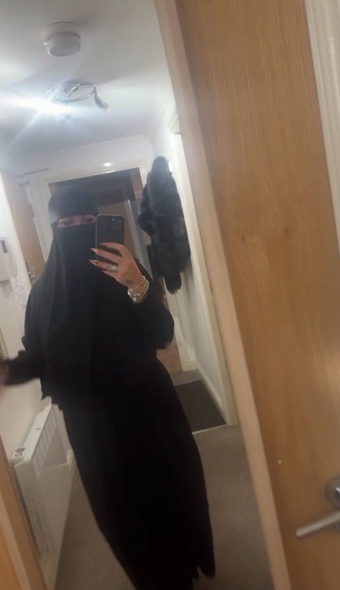 Can you guess what I was wearing underneath… who loves race play? 

#RacePlay #taboo #domination