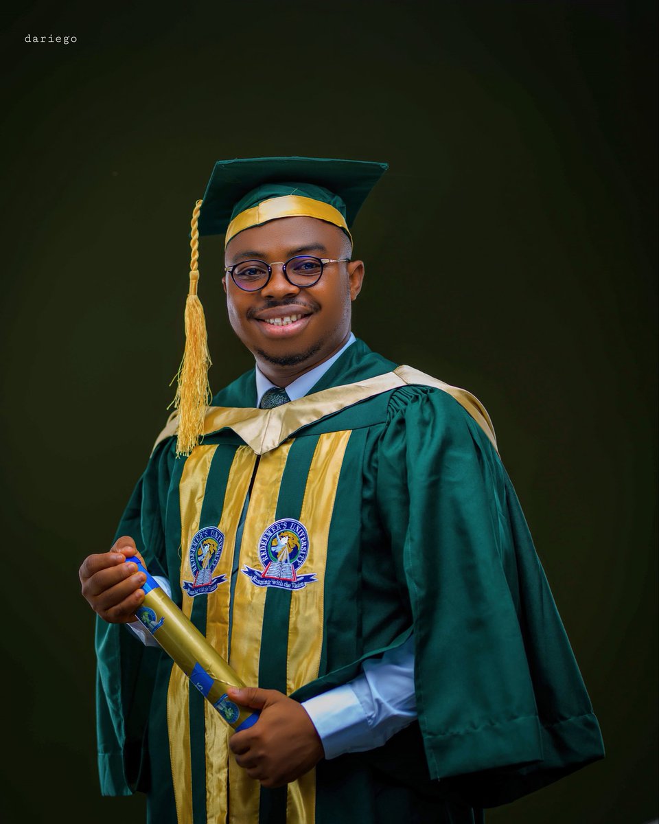 segun_amure's tweet photo. With gratitude to God and joy in my heart, I announce the successful completion of my Master’s degree in English (Literature emphasis) at the Redeemer's University Ede, Osun State. Today is the celebration of grace that has brought me this far. Above all, God is not done with me. https://t.co/Zp5kn8e3WY