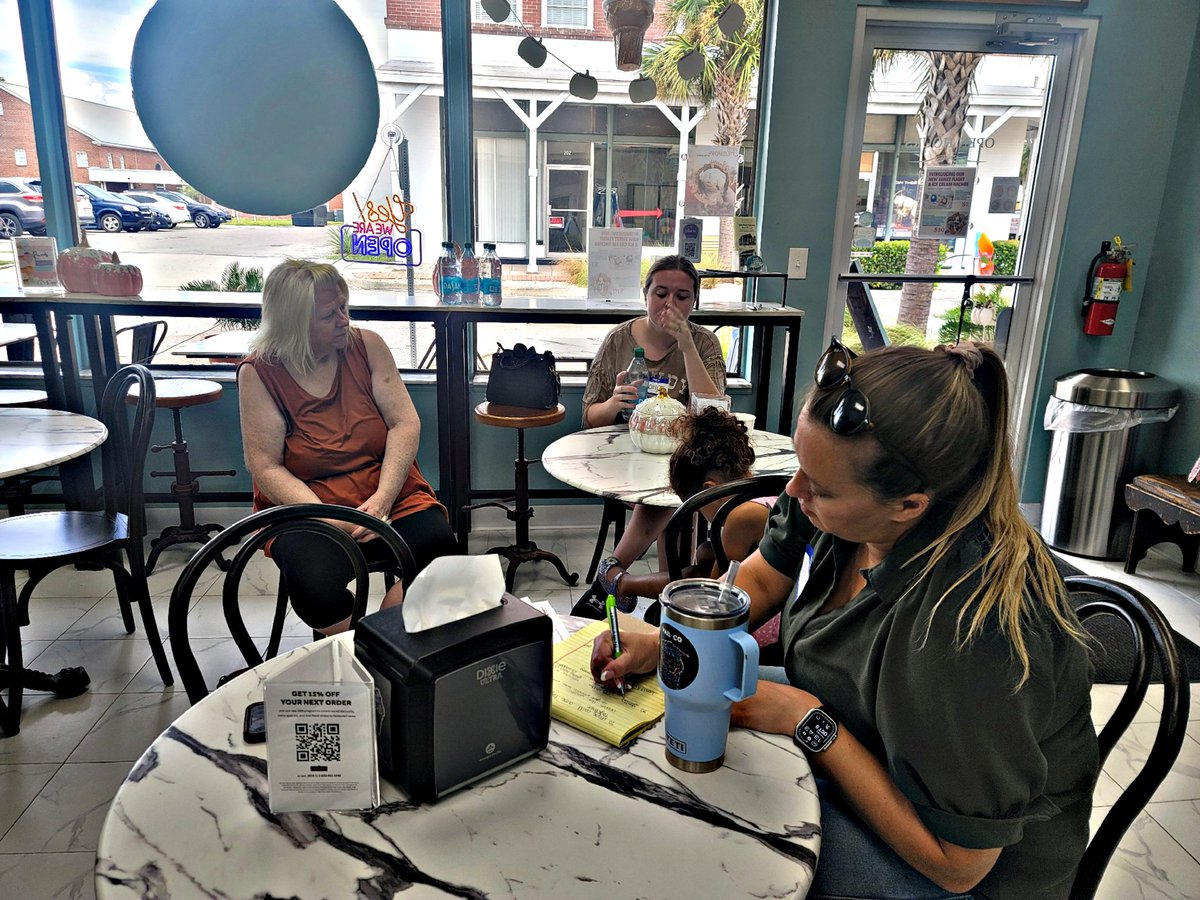 LIMITLESSDES1's tweet image. DeSoto County Community Conversation 🍨💬

#ArcadiaFL #CommunityConversation #ThePattersonFoundation #HarwoodInstitute #SweetMagnolias #DeSotoCounty #BetterTogether #ArcadiaStrong