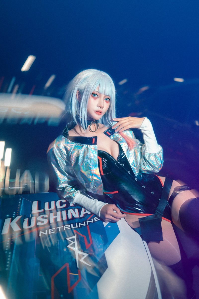 i spent a really long time on this photo so i need to post it before i lose motivation to continue living   

Cyberpunk Edgerunners / #LucyCyberpunk 
✨ <a href="/chopstickschan/">筷子 ☆ Eimi</a> 
📷 <a href="/marcotdad/">ig: marco.dng 🌊</a> 

#cosplay #コスプレ #Cyberpunk2077 #cyberpunkedgerunner #Cyberpunk