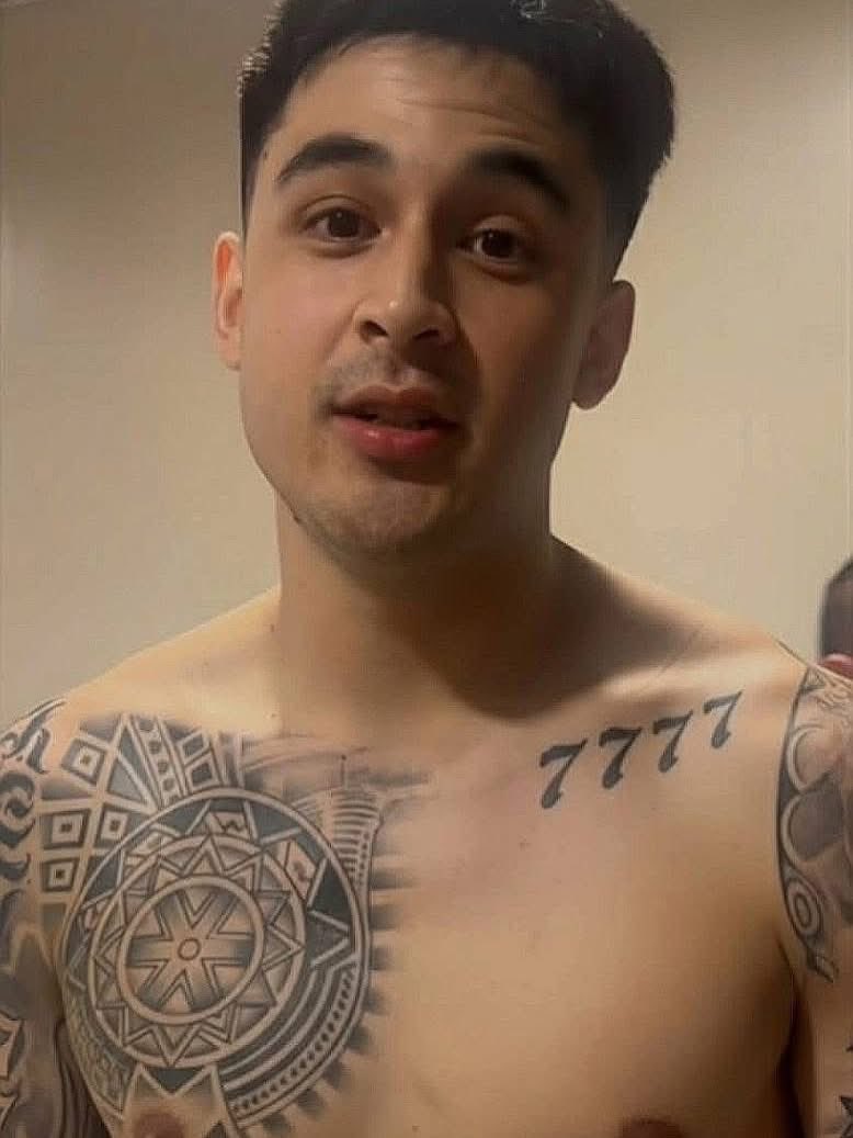 wannabearbie's tweet photo. Babe Dom!!!
Paki shoot na lang sa butas ko…. EME! 🤣
#AteneoBlueEagles
#UAAP
#DomEscobar https://t.co/NeroSuHRxv