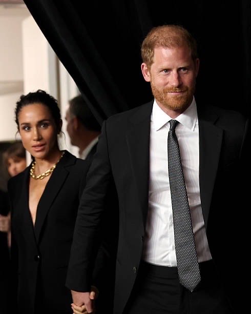 The Fox and his Duchess ❤️

#HarryandMeghan