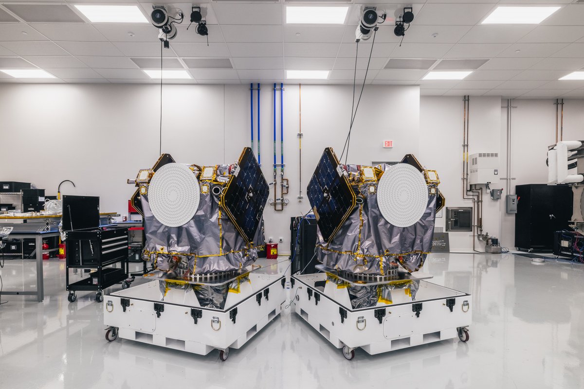 RocketLab's tweet image. ESCAPADE = Escape and Plasma Acceleration and Dynamics Explorers 🛰️🛰️

The two ESCAPADE spacecraft, built by Rocket Lab for @NASA &amp;amp; @ucbssl will study how solar wind and plasma interact with Mars’ magnetosphere.

Understanding how Mars lost much of its atmosphere helps scientists…