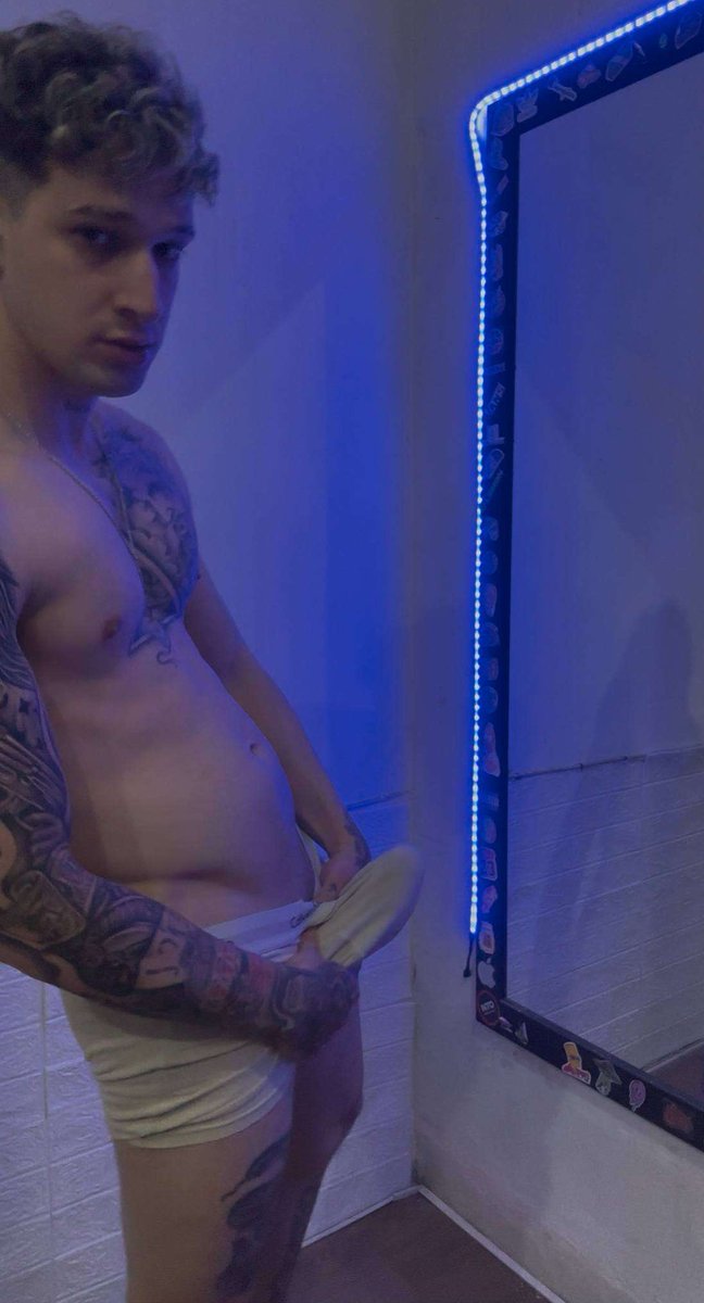 urbigboyArthur's tweet photo. I play with minds before I break bodies. You're not here to talk you're here to serve. This dick is discipline, not a favor. lf for new subcr!ber for my OFpage who can handle this D and give F*CK as a G!FT. https://t.co/tHYSQv06kn
