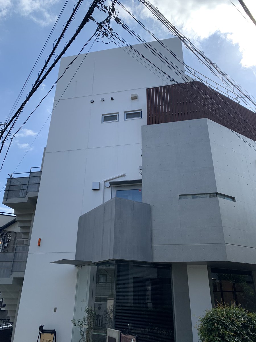 本日は、ソロコンサート・東京会場の打ち合わせに行ってきました🎹

会場から控室まで明るく優雅な雰囲気で、あたたかい空間でした✨

楽器は、柔らかい音色基調ですが輪郭もあり、豊かに響きます😳
日本ではレアなNew York Steinway D型のサウンドを味わえます🎹

皆様のご来場をお待ちしております❣️