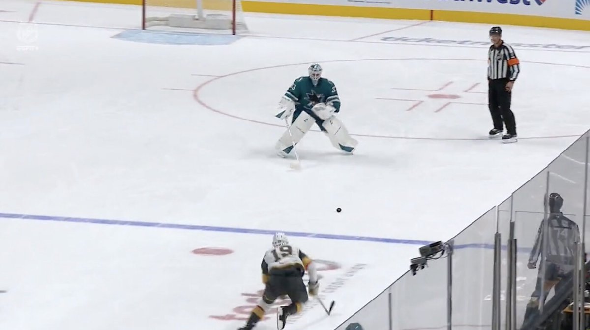hockey images that precede unfortunate events (@unfortunatehky) on Twitter photo 