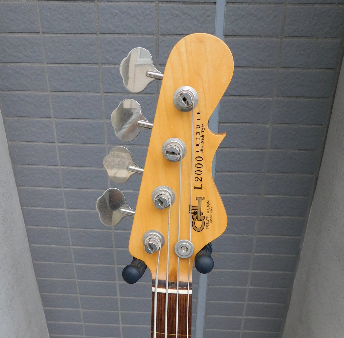 MARUYAHiroshima's tweet photo. G&L Tribute Custom L-2000 Fretless 🎸
日本製の高品質モデル✨
パワフルなMFDピックアップ&多彩なサウンドメイク!
滑らかなフレットレストーンが魅力🔥
★詳細はホームページで★
https://t.co/c0r6D7Oaj2
#gl #ジーアンドエル #L2000 #フレットレスベース #日本製 #トリビュート #ベースギター https://t.co/vv1rhipWl7