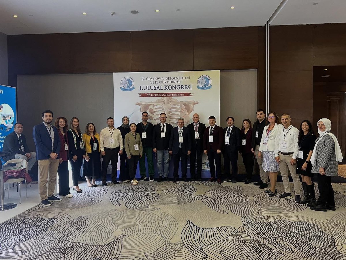 nurettin_yiyit's tweet photo. Göğüs Duvarı Deformiteleri ve Pektus Derneği 1. Ulusal Kongresi’nde oturum başkanı olarak yerimizi aldık.
Pektus farkındalığını artırmak, daha fazla hastaya ulaşmak ve geleceğe umut olmak için çalışan pektus ailesine teşekkürler.
#pektusderneği #göğüsduvarıdeformitesi #cwig https://t.co/HD2kv2GGl5