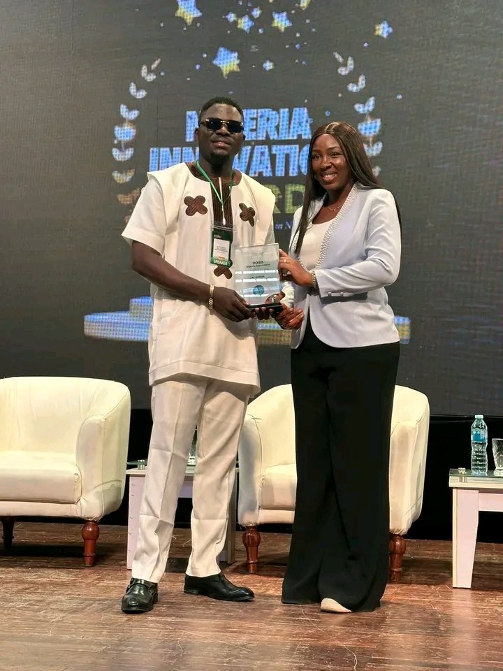 Chima_Obi1234's tweet image. Governor Amuneke will always win any award going to the best content creators or in the comedy world. The reason is simple, his focus is on the politicians and what Nigerians lack is political leadership. 
Once, we get it right here, every other things will fall in place. Africa…