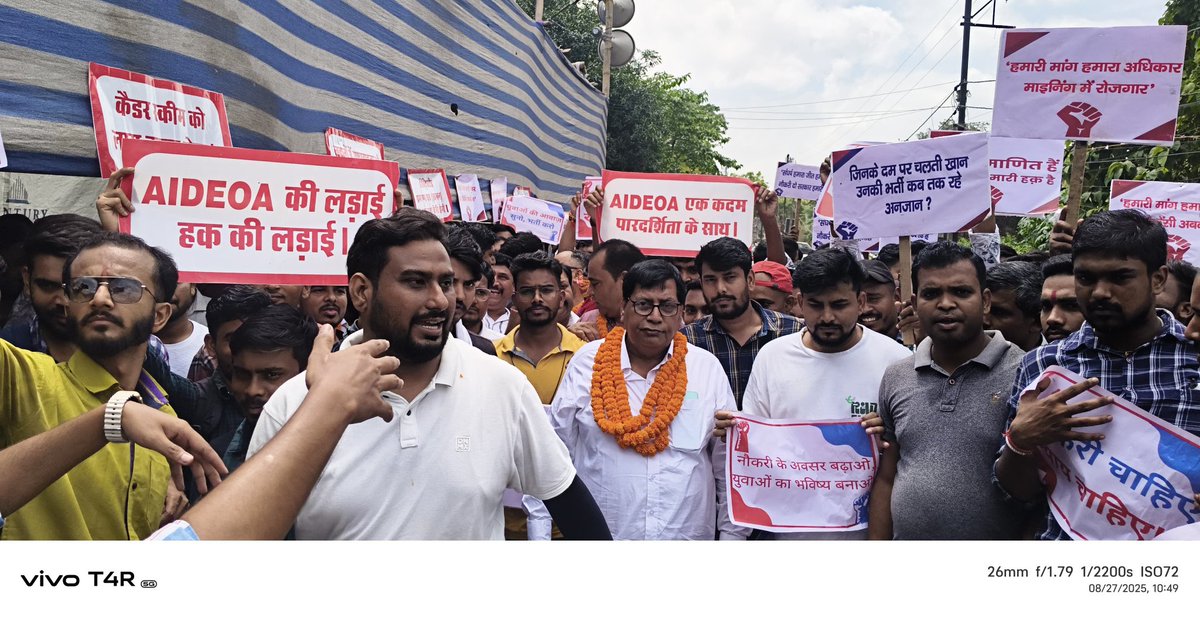 Princekumar0908's tweet photo. "#hungerstrike
#MiningJobs4Freshers
#OvermanSirdarVacancy
hunger strike at 14 October Rajarhat,Kolkata demanding rights for Coal India Limited Mining Sirdar &amp; Overman. @CoalIndiaHQ @PMOIndia @DGMS1902 @LabourMinistry @kisanreddybjp @RealPMPrasad1  #CoalIndia #SirdarOvermanRights https://t.co/hLgFNQ6VDu
