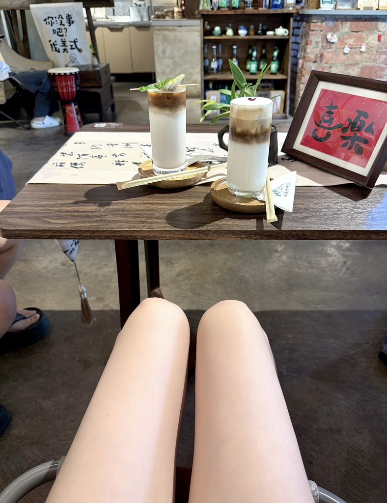 深 圳雯雯 tweet media