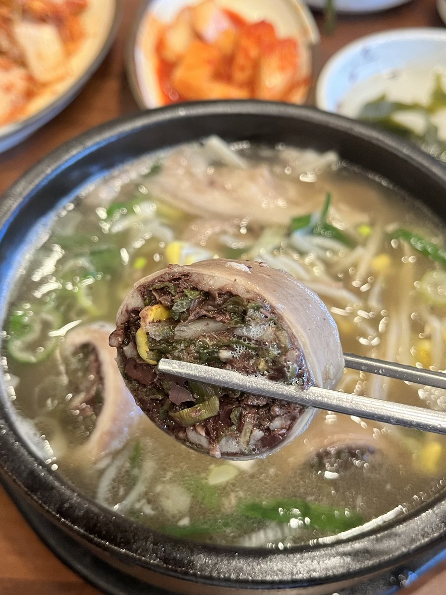 당면이 안들어있는 대창 순대국밥