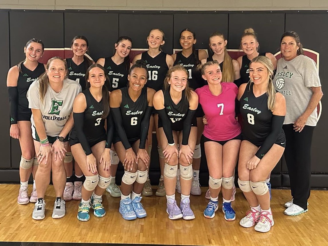 EHS_GamedayLIVE's tweet photo. Varsity Volleyball upsets Hillcrest in straight sets!! (25-10, 25-19, 25-20) #spikewave https://t.co/62d88g7Z5F