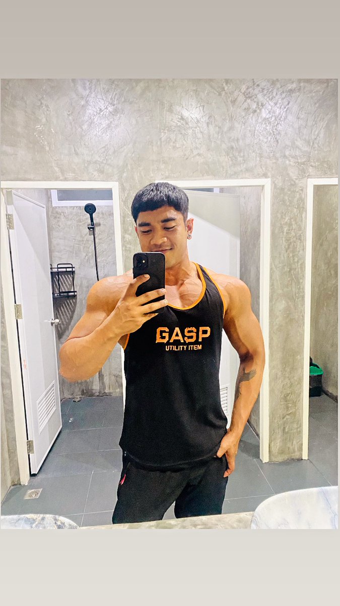 Super Mos tweet media