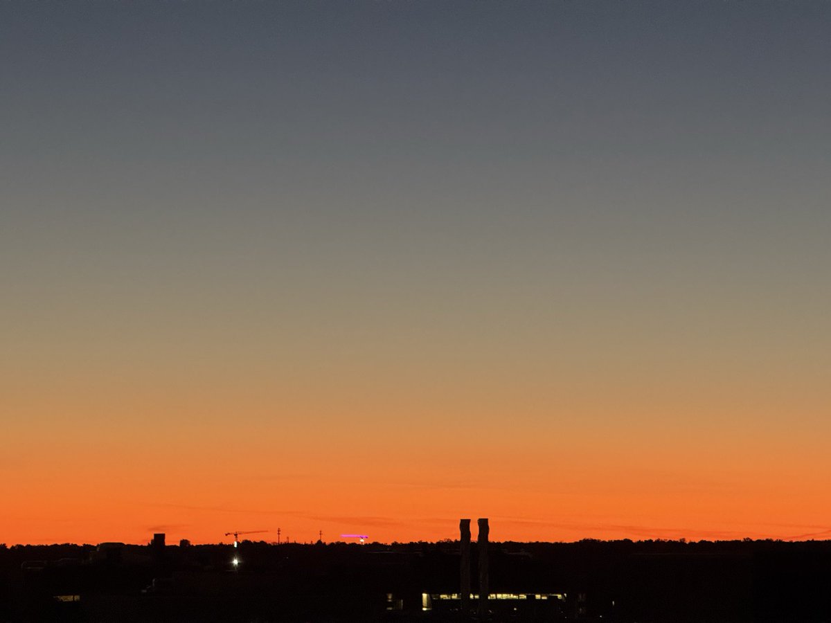 Good night lovely people, sweet dreams ✨💫😴