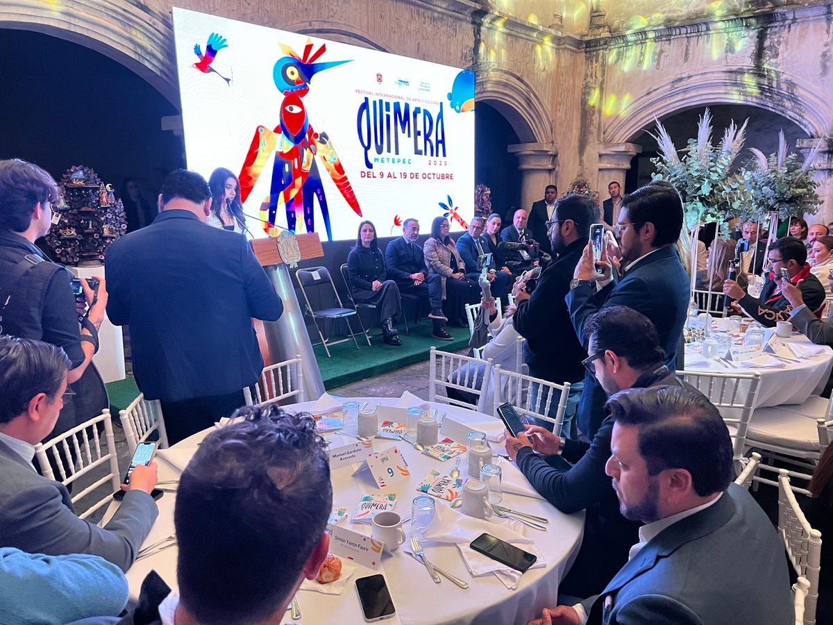 ¡El arte y la cultura se viven en #Metepec!

 🌟 Hoy dimos inicio al Festival Internacional de Arte y Cultura Quimera 2025.

 ¡Ven y Disfruta de la riqueza cultural y artística de México y el mundo! 🌎

 #Quimera2025 #FestivalDeArte #Cultura #Metepec #OrgulloMetepec