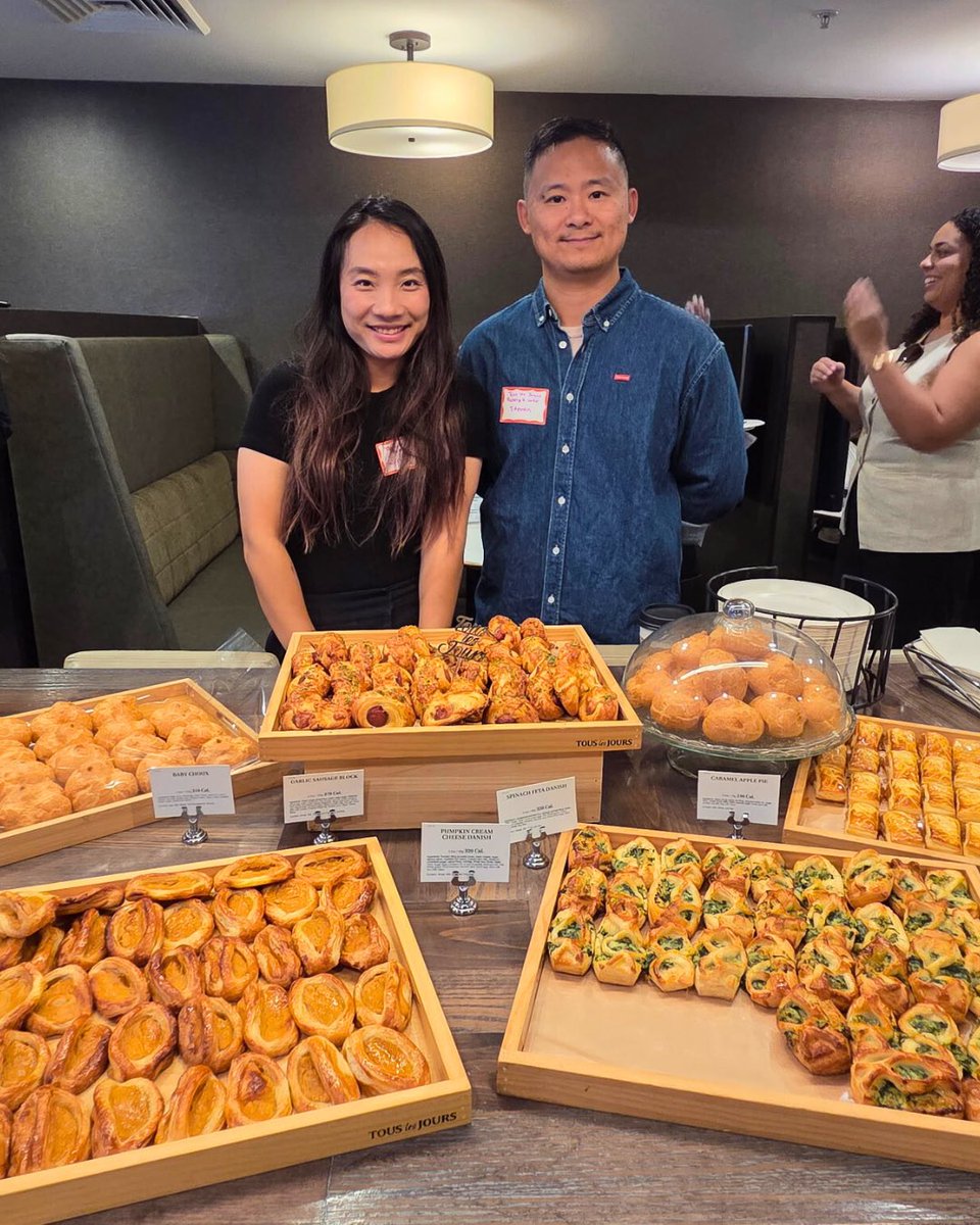 visitPHill's tweet image. We’re kicking off the @PHChamber_CA Business Mixer! 🤝✨ 📍 Residence Inn, 700 Ellinwood Way 🕔 5–7 PM | Thurs, Oct 9
🍰 Enjoy bites from Tous les Jours + wine, beer &amp;amp; coffee — all free! 🍷☕️🍻 Join us for great networking — we’re here until 7 PM!
#BusinessMixer
