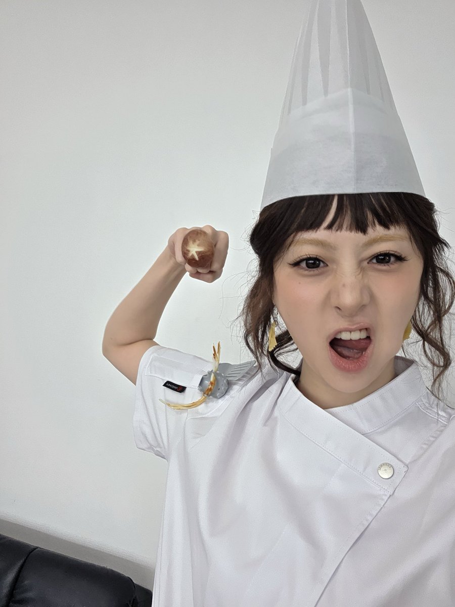 YUNJIN WEVERSE DM UPDATE