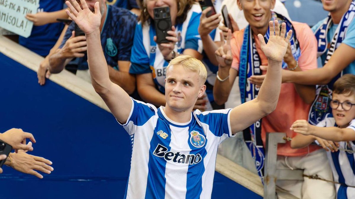 PortoReport tweet media