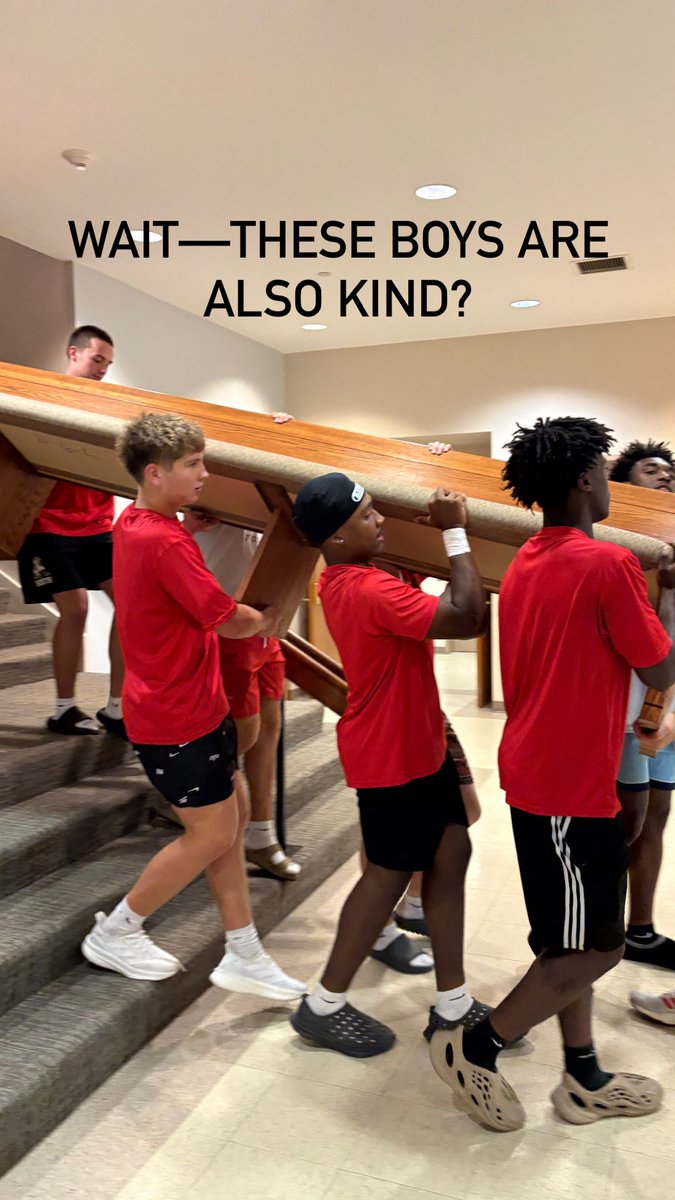 Melanie Kennedy tweet media