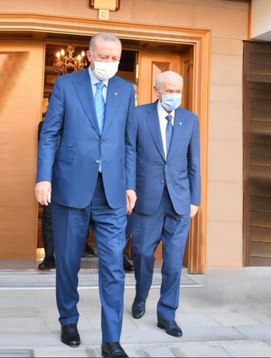 MsbTgy's tweet photo. HELAL OLSUN.
Tüm Dünya Bir Oldu Denizden Dahi Giremedi Gazze' ye,
BU İKİ ASLAN Dünya'nın Gözünün İçine Baka Baka Karadan Girdi Gazze' ye...
SEFER BİZİM ZAFER ALLAH' IN DIR.
RABBIM YAR VE YARDIMCIMIZ YOLSUN. 
@tcbestepe 
@RTErdogan 
@dbdevletbahceli https://t.co/0aNr40x9BE