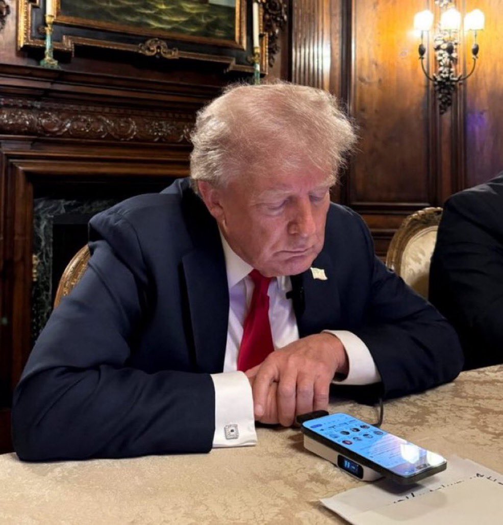 TiffanyFong_'s tweet image. me waiting for $1M bitcoin
