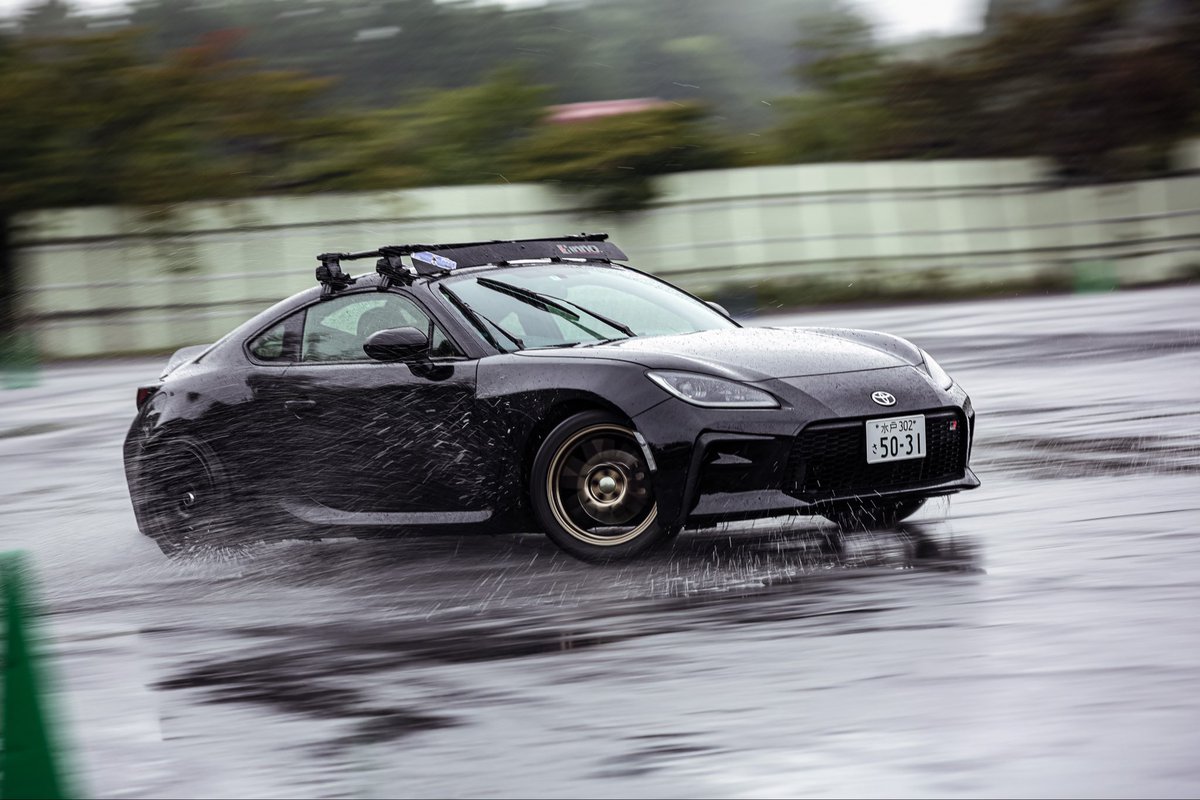 #EIGHTBEAT走

かっこいい😎
雨の中撮影してくれたカメラマンさんには感謝しかないですありがとうございます！！