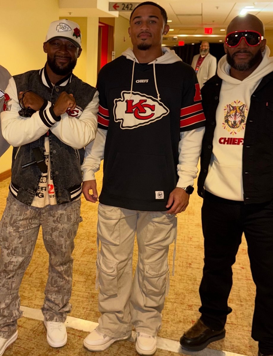 Dante Hall, Trent McDuffie and Priest Holmes 🙌

📸: <a href="/dantehall82/">Michael $$$</a>