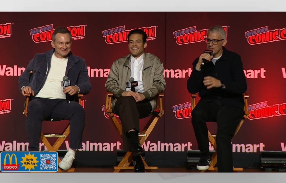 RamiMalek_br's tweet photo. Comic Con 2025 - Aniversário de 10 anos de Mr. Robot! 🥰🥰🥰
#ramimalek #christianslater #samesmail #mrrobot #comiccon2025 https://t.co/guVpi92Xru